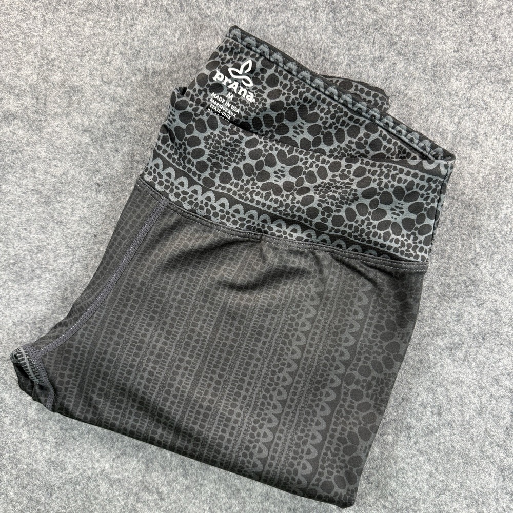 Prana Roxanne Crop Capri Leggings Womens Medium Black Gray Yoga USA Silky Soft